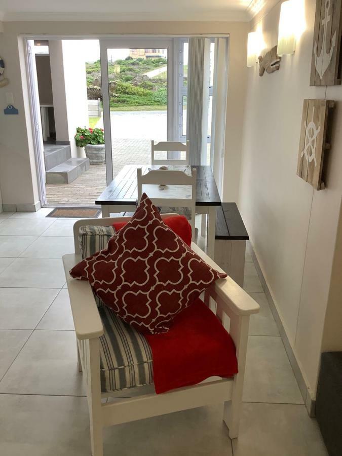 Seaside Place Struisbaai Exterior photo